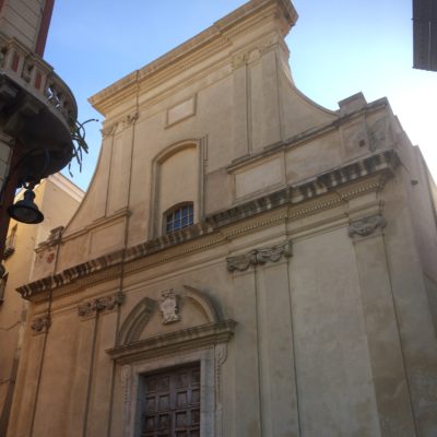 La facciata[Facade]