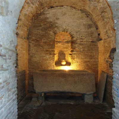 La cripta[The crypt]